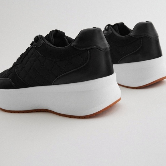 ZARA BNWT Quilted Sneakers - Picture 2 of 5
